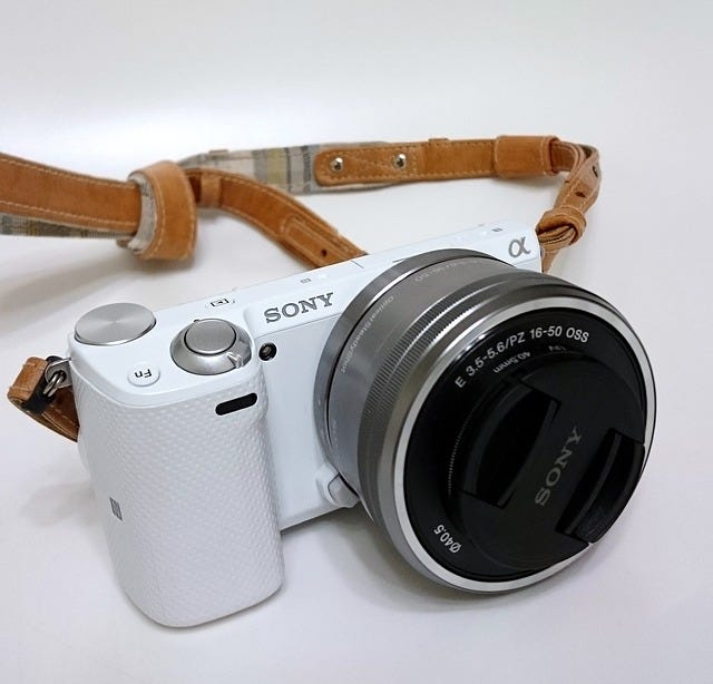 Sony Compact System Camera