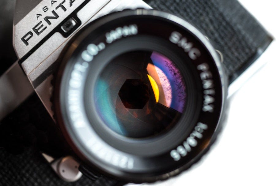 old DSLR aperture