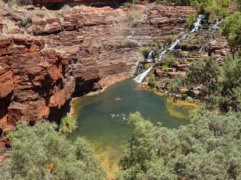 waterfall-at-karajini-national-park