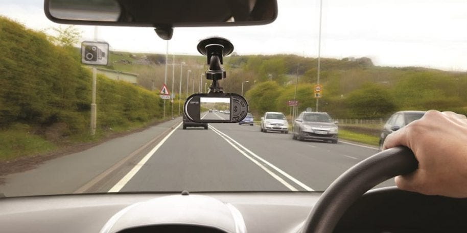 5 Reasons to Buy an In-Car Camera