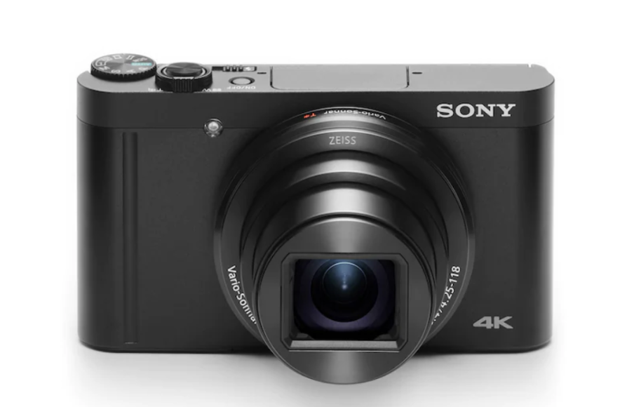 sony cybershot camera with lens extended